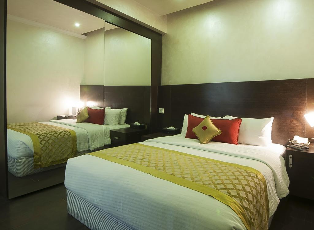 Jukaso Inn Pragati Maidan Nueva Delhi Habitación foto