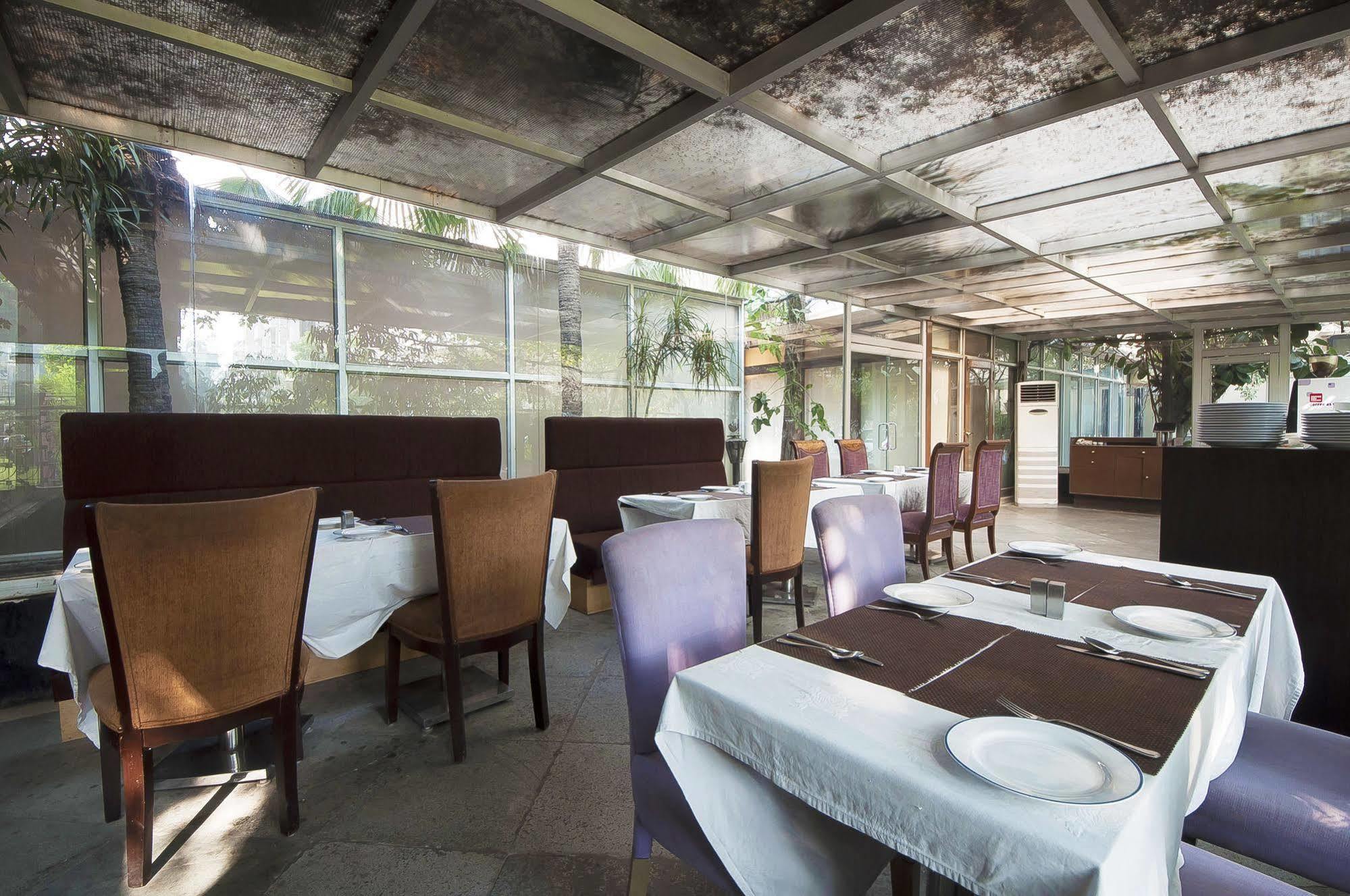 Jukaso Inn Pragati Maidan Nueva Delhi Exterior foto